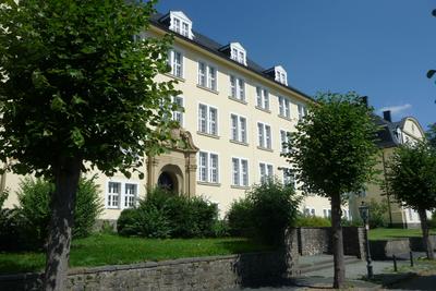 Mehrklassenbildung am St�dtischen Gymnasium Olpe genehmigt