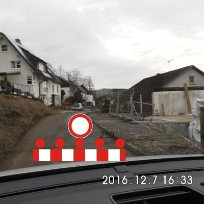 Bild vergr��ern: Auf der burg